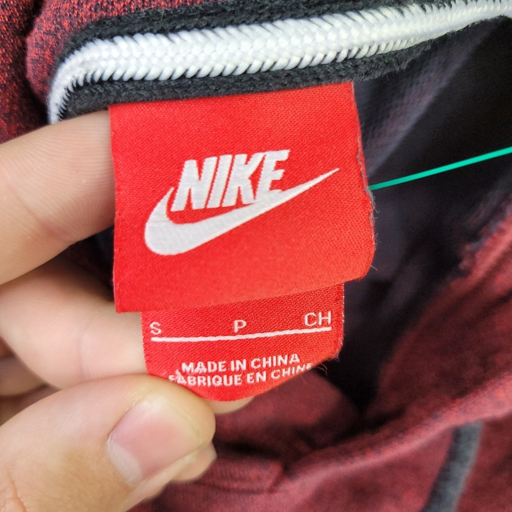 Nike French Terry Pullover Men's Shoebox Hoodie Red Black 678564 Sz S Sweatshirt - Picture 2 of 8
